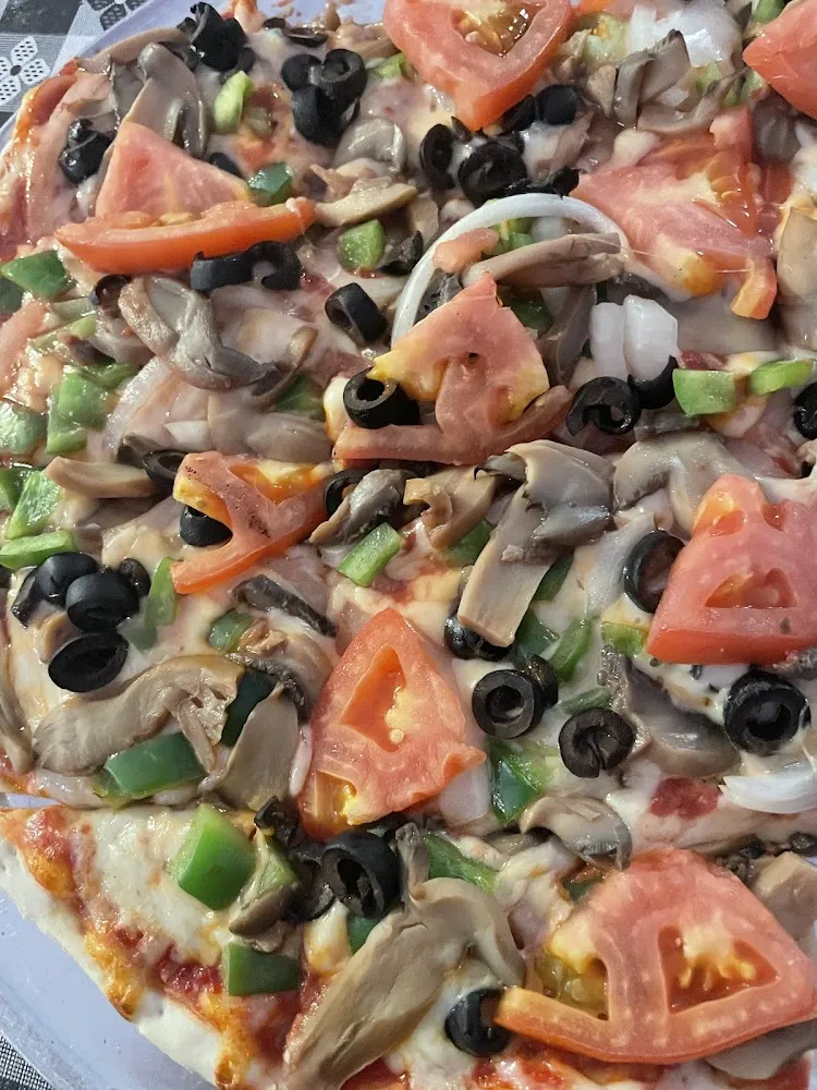 Specialty Pizza Veggie